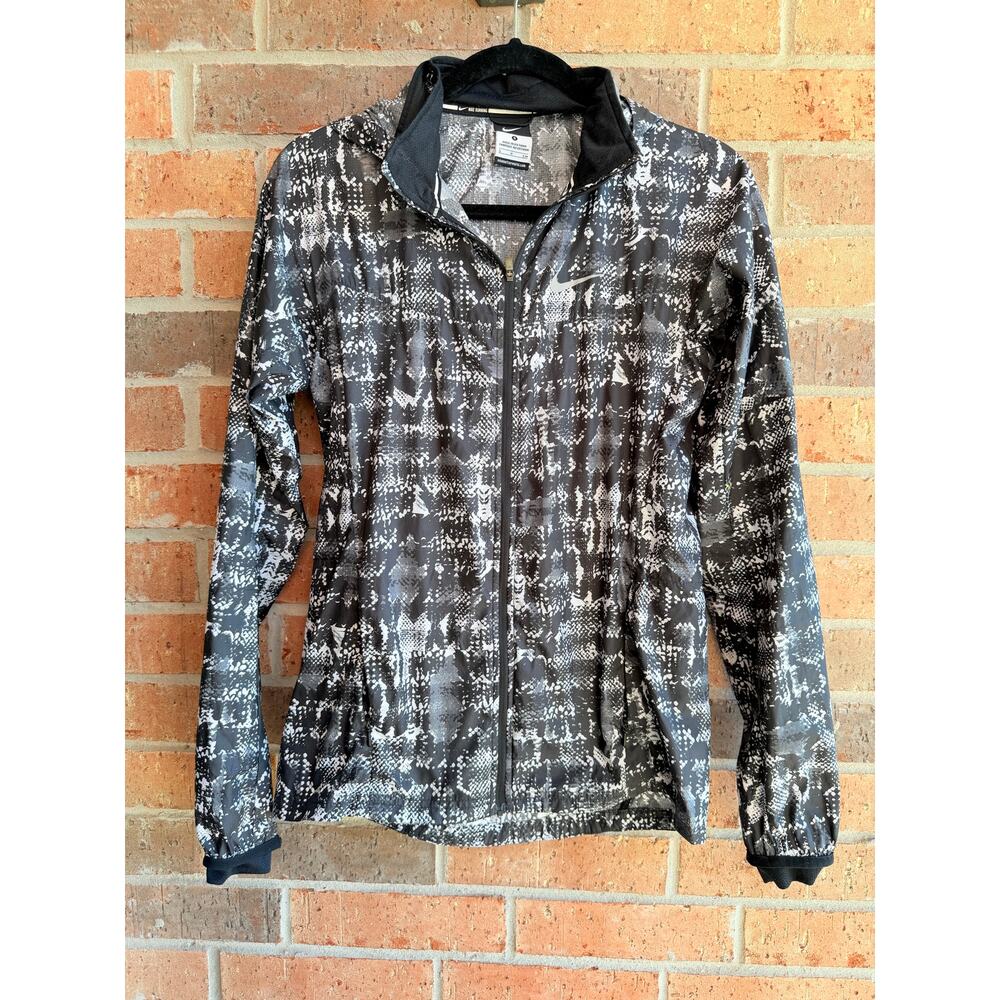 Nike Windbreaker Jacket Black and white Size Small